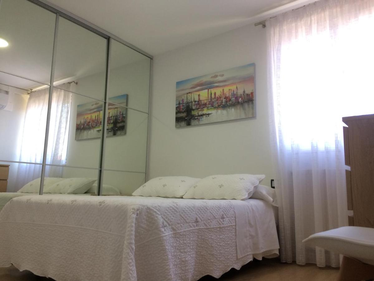 Vut Santa Marta Apartment Santa Marta de Tormes Exterior photo